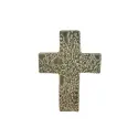 Croix émaillé avec un motif dentelle