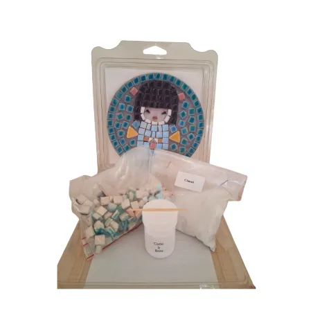 Kit mosaïque poupée japonaise avec tesselles artisanales
