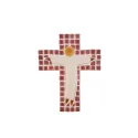 Croix en mosaïques à petits carreaux façonnée à la main