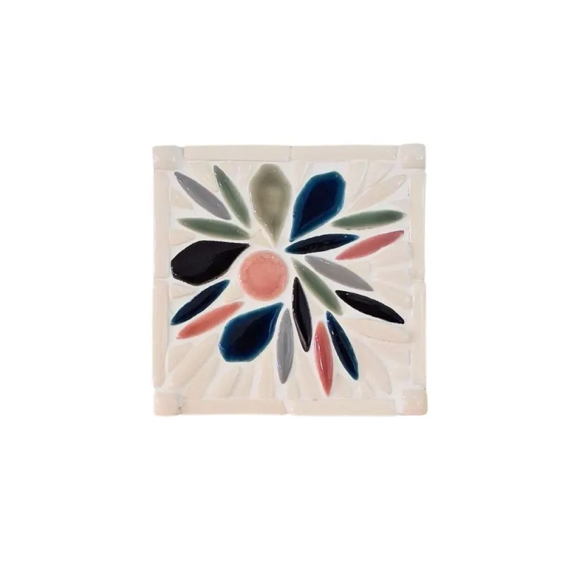Dessous de verre élégant à l'émail coloré